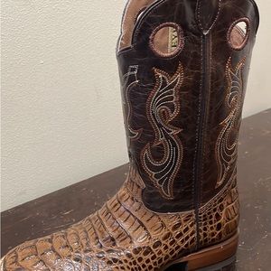 Mens alligator print leather cowboy boots